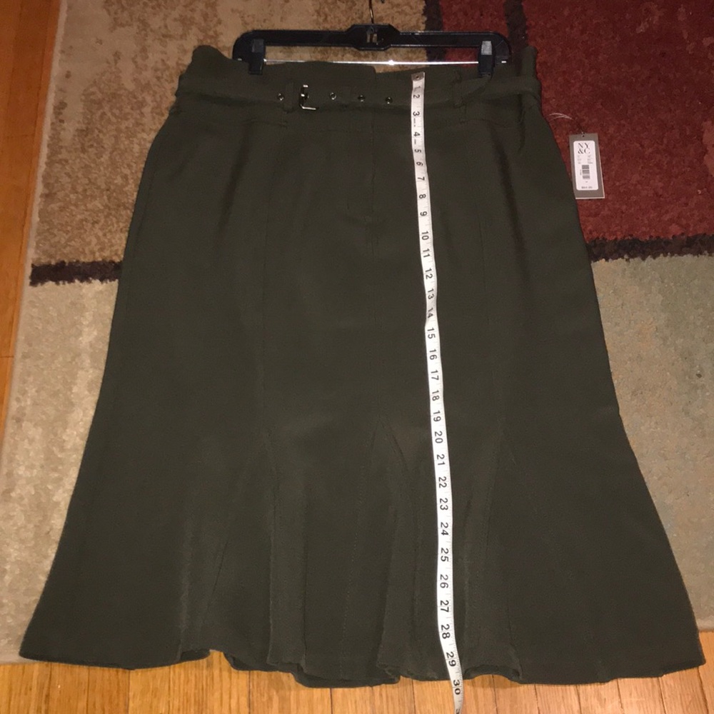 NY&C Eva Mendes green fishtail skirt